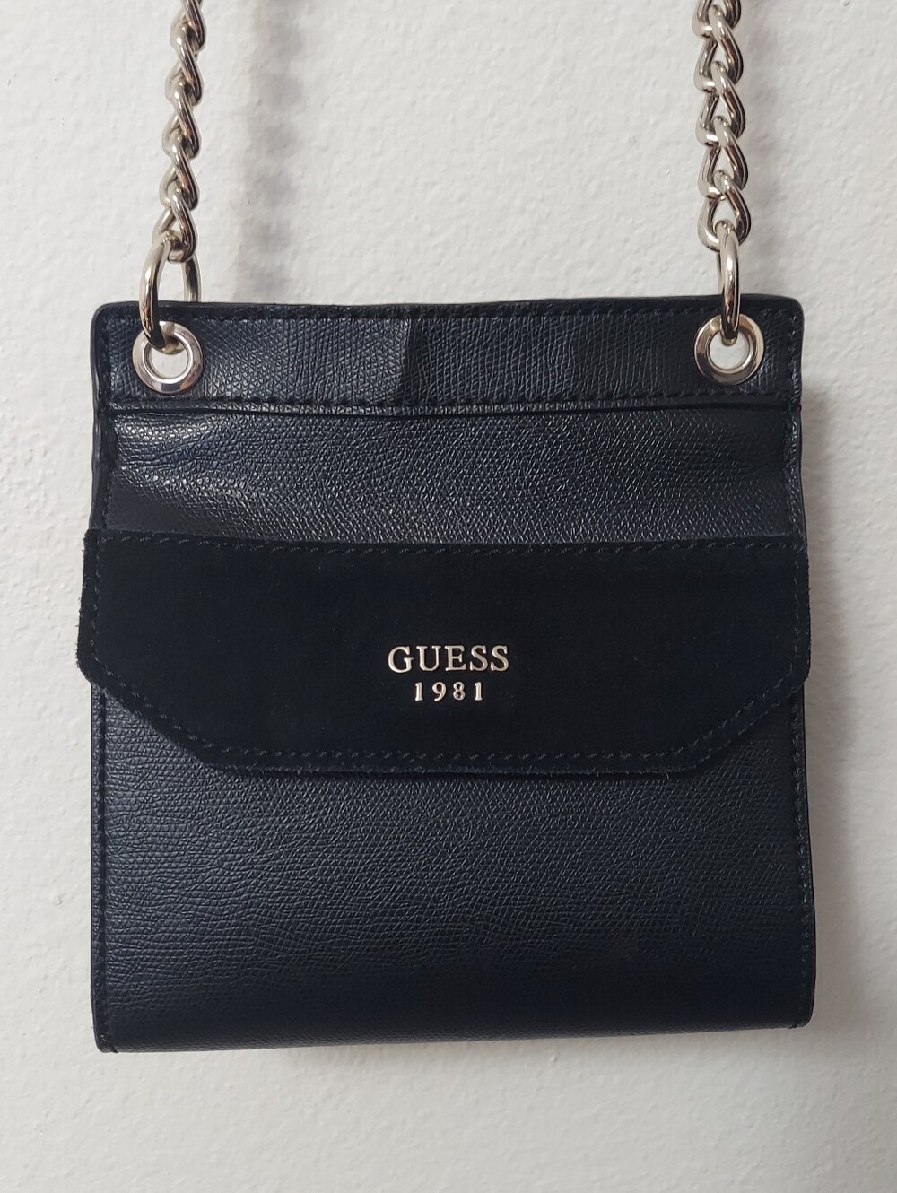 Guess Black Chain Strap Crossbody Bag